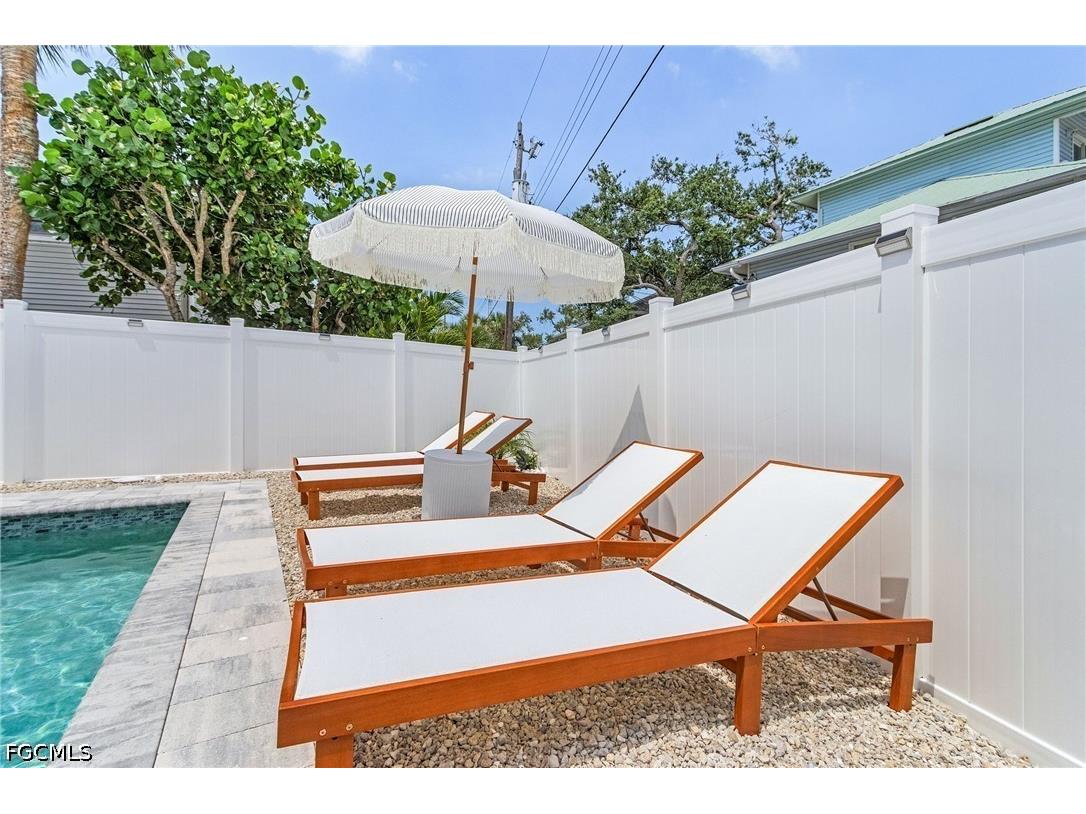197 Madison Court Fort Myers Beach FL 33931 2026028238 image9