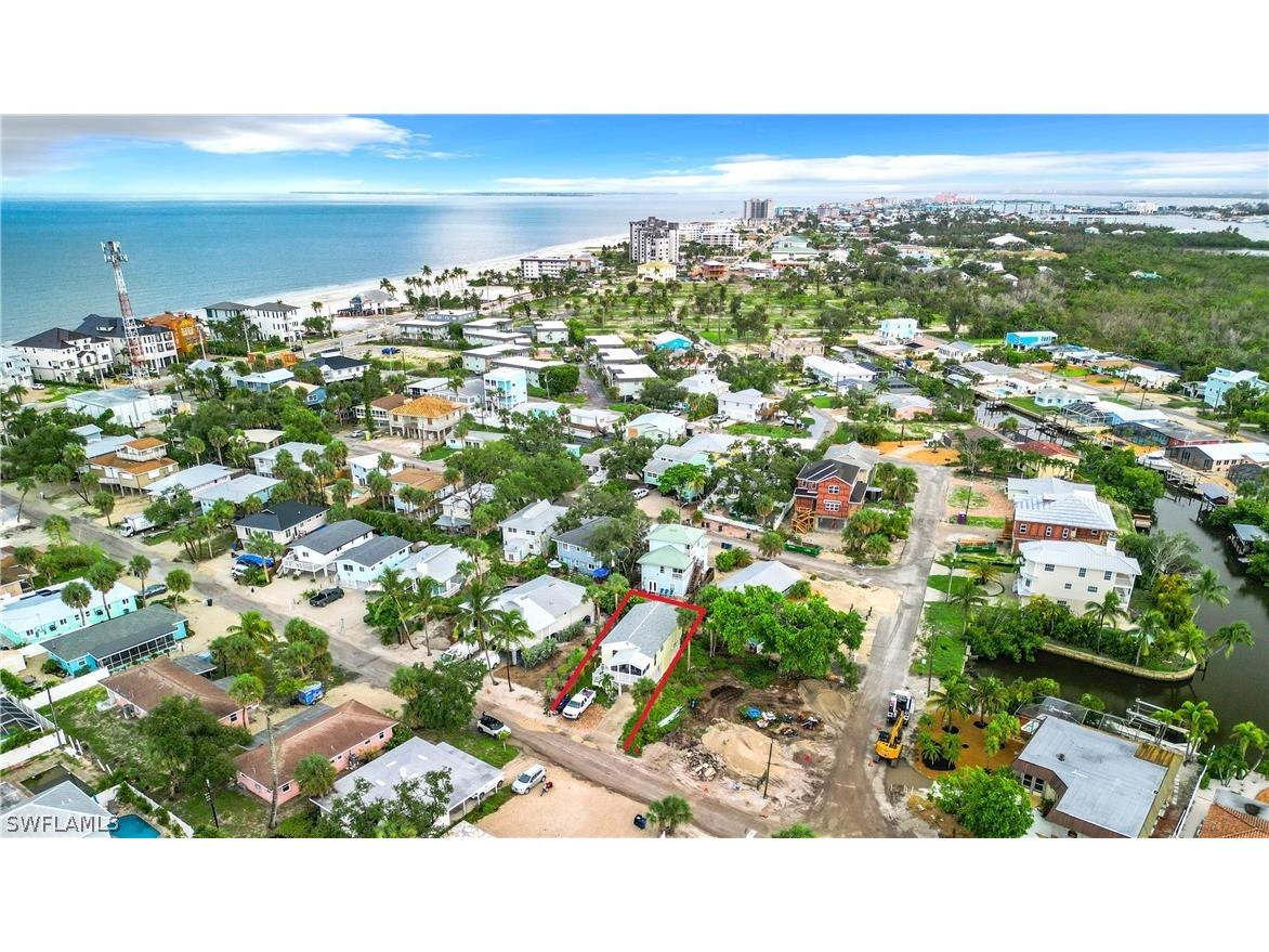 197 Madison Court Fort Myers Beach FL 33931 224054944 image1