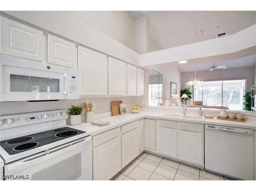 1970 Willow Bend Circle #204 Naples FL 34109 226026137 image17