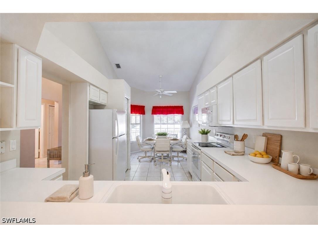 1970 Willow Bend Circle #204 Naples FL 34109 226026137 image18