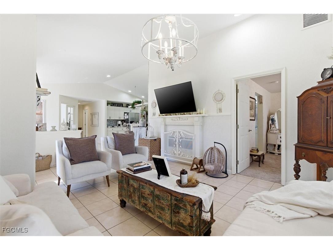 19702 Villa Rosa Loop Estero FL 33967 2026000250 image4