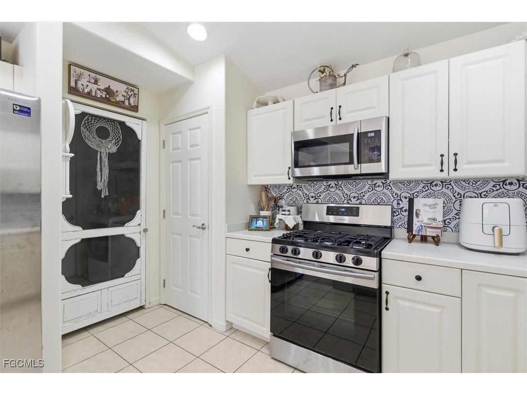 19702 Villa Rosa Loop Estero FL 33967 2026000250 image9