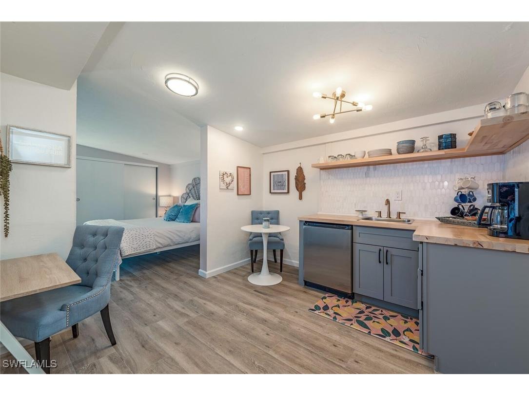 1971 Holiday Lane Naples FL 34104 225057145 image21