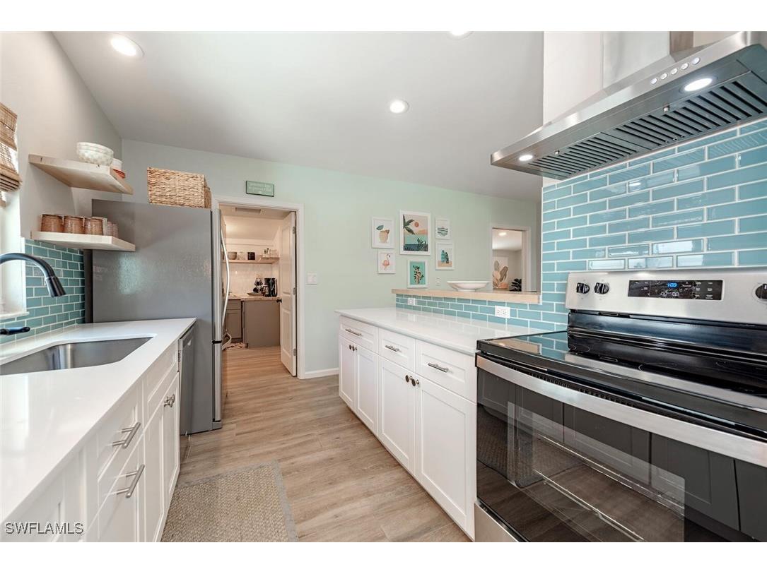 1971 Holiday Lane Naples FL 34104 225057145 image5