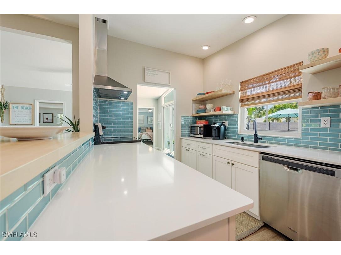 1971 Holiday Lane Naples FL 34104 225057145 image6