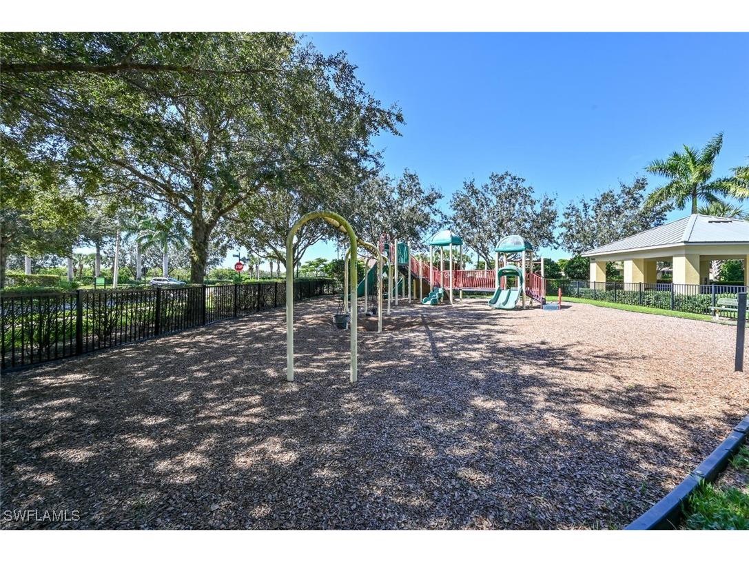 1971 Wellington Street Naples FL 34120 226004226 image44