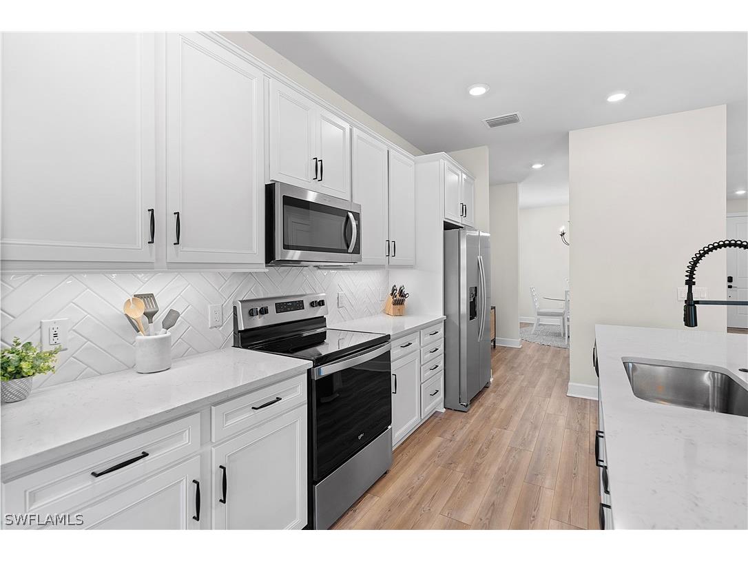 19717 The Place Boulevard Estero FL 33928 226005719 image12