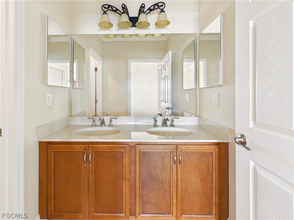 19721 Tesoro Way Estero FL 33967 2026012358 image36