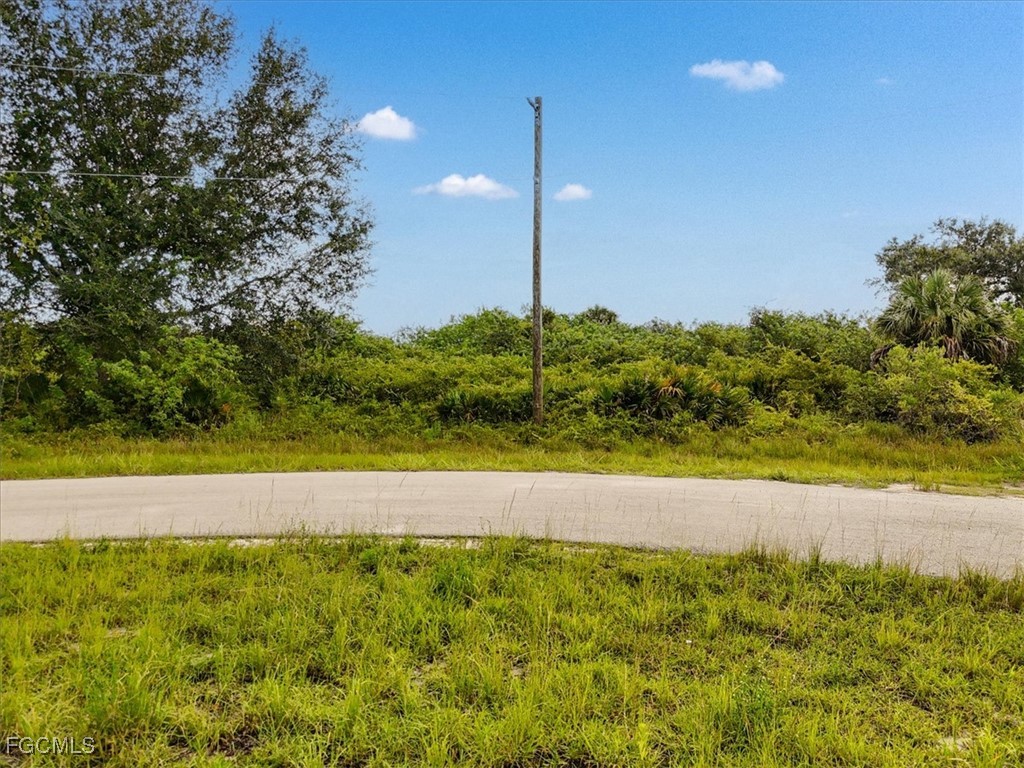 1973 Westboro Loop Lehigh Acres FL 33972 2025004377 image3