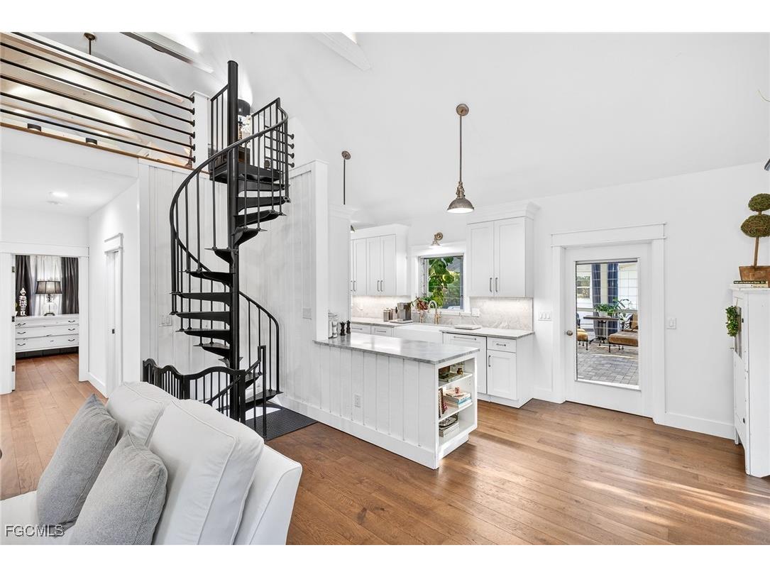 1973 Wild Lime Drive Sanibel FL 33957 2026000759 image17