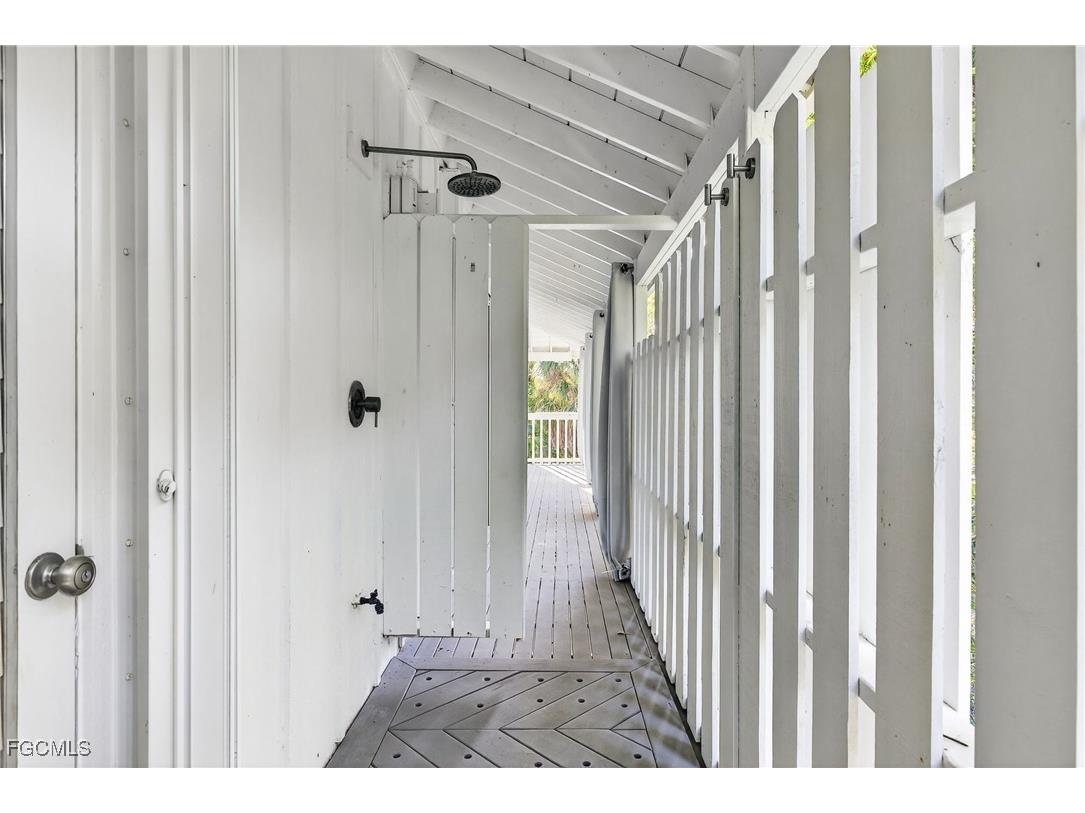 1973 Wild Lime Drive Sanibel FL 33957 2026000759 image33