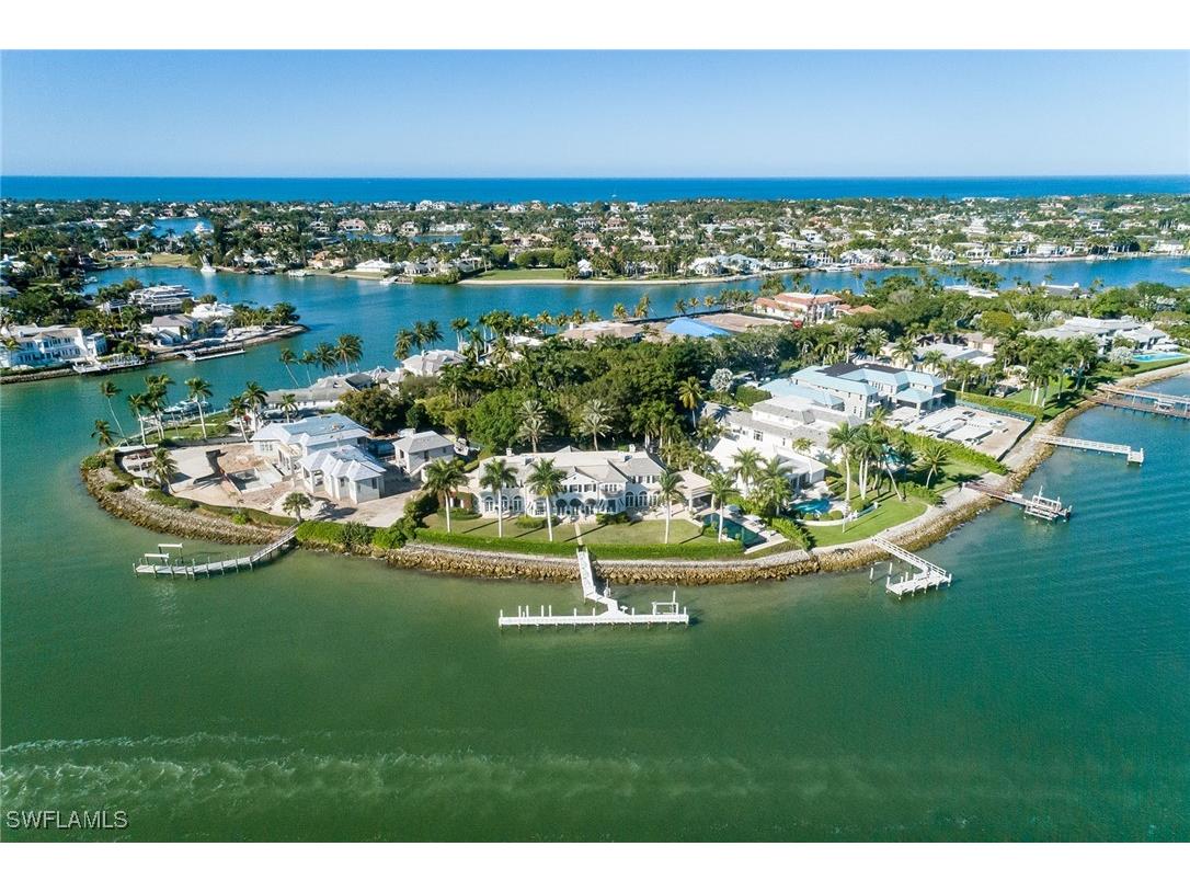 1975 Galleon Drive Naples FL 34102 226003650 image2