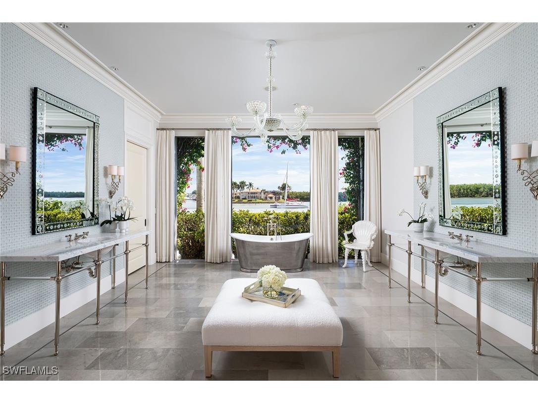 1975 Galleon Drive Naples FL 34102 226003650 image20