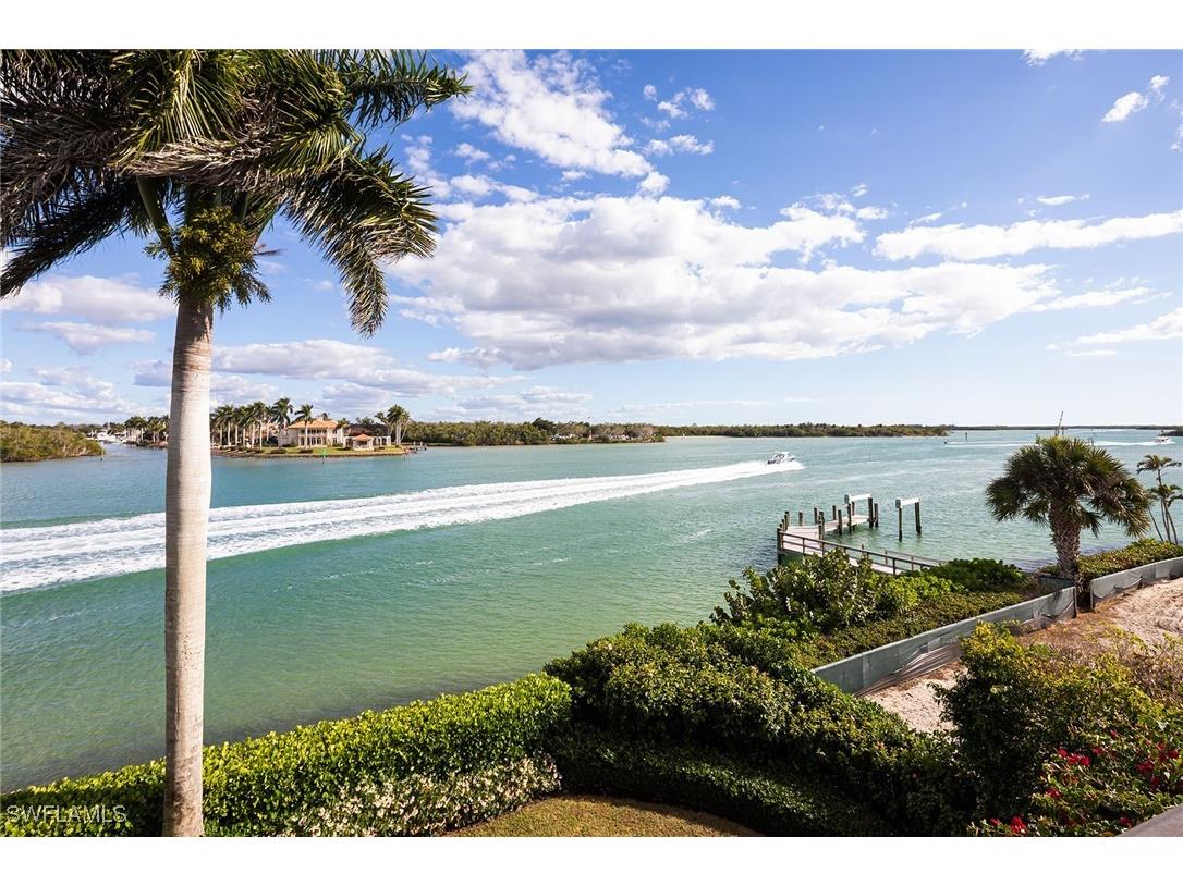 1975 Galleon Drive Naples FL 34102 226003650 image23