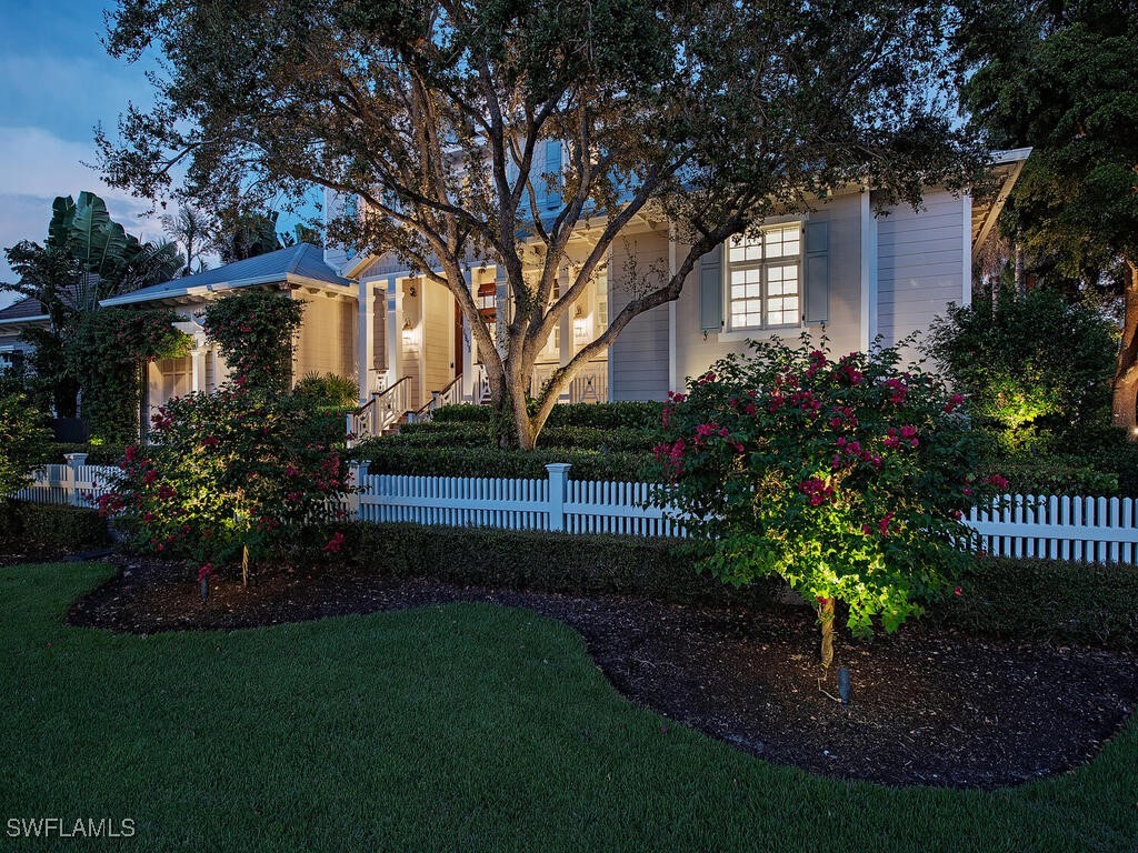 1975 Gulf Shore Boulevard S Naples FL 34102 225072774 image39