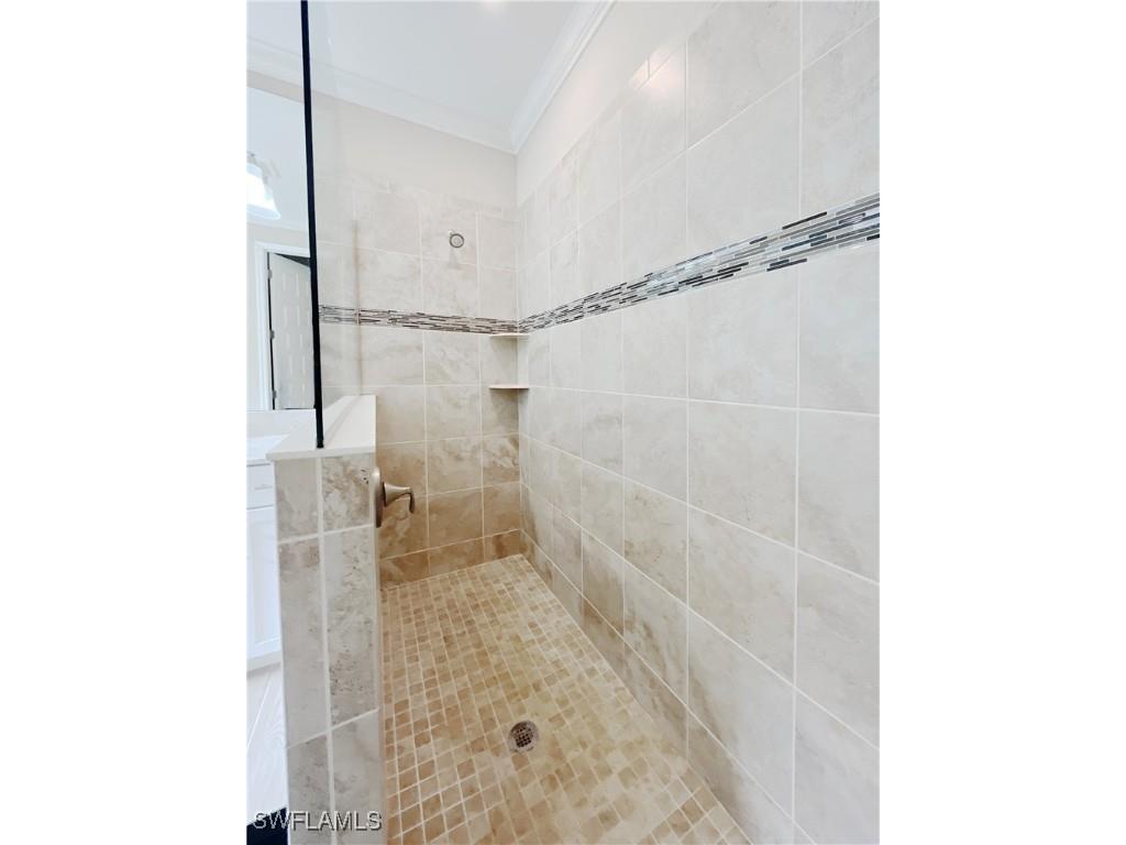 1975 Mustique Street Naples FL 34120 225064850 image29