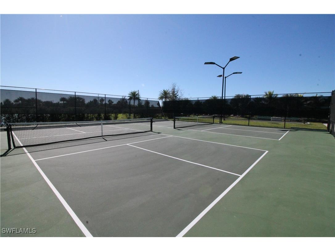 1975 Mustique Street Naples FL 34120 225064850 image38