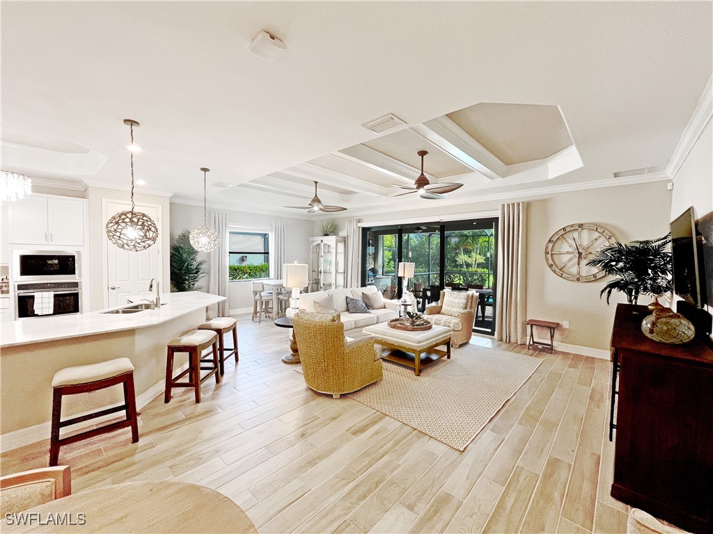 1975 Mustique Street Naples FL 34120 225064850 image7