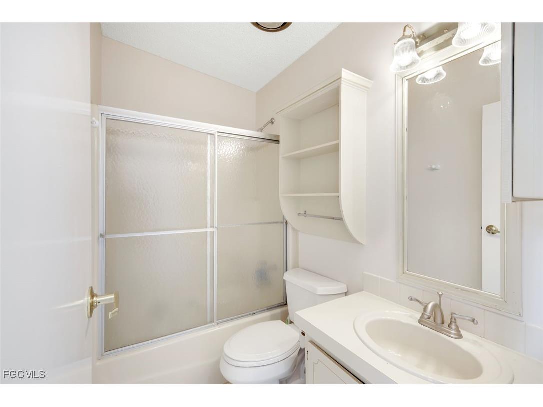 19757 Frenchmans Court North Fort Myers FL 33903 2025010983 image17