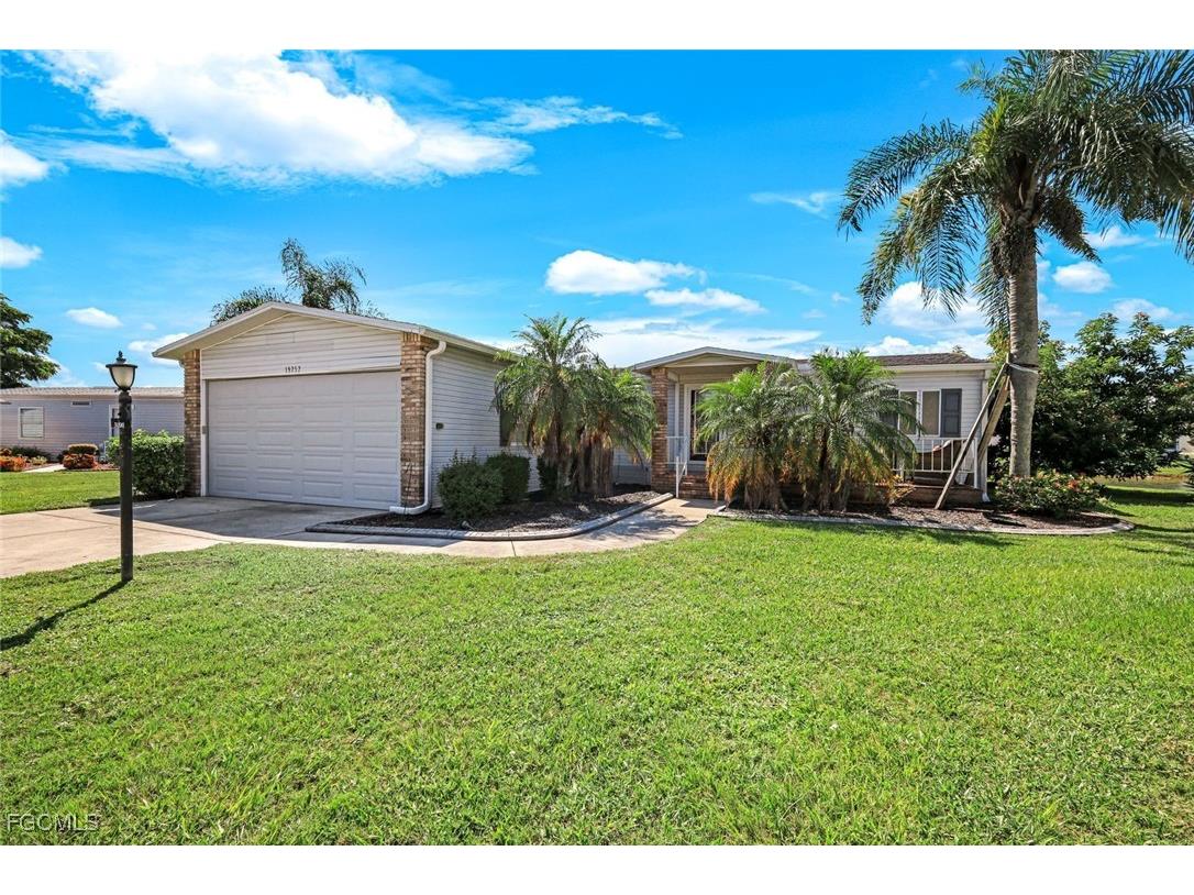 19757 Frenchmans Court North Fort Myers FL 33903 2025010983 image3
