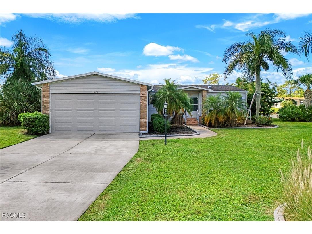 19757 Frenchmans Court North Fort Myers FL 33903 2025010983 image4