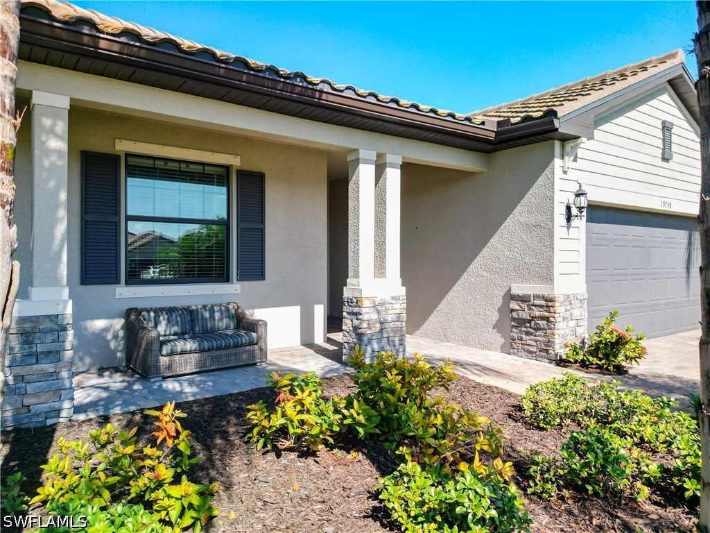 19758 The Place Boulevard Estero FL 33928 226014016 image4