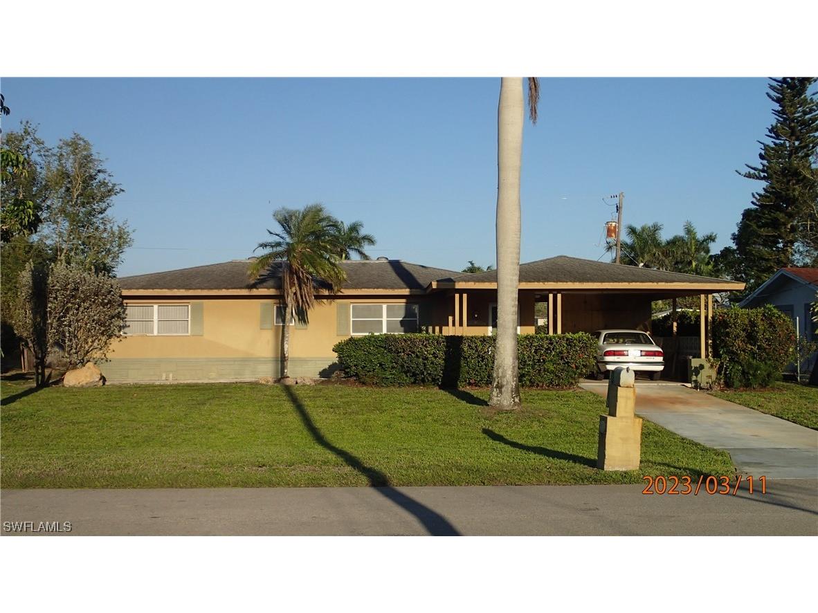 1976 41st Terrace SW Naples FL 34116 223019627 image1