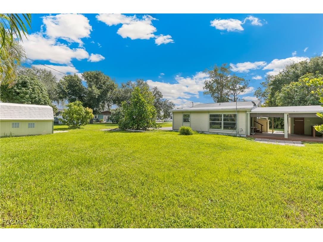 19760 Adams Road Fort Myers FL 33908 2025002373 image3