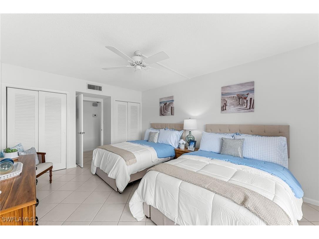 1977 Gulf Shore Boulevard N #204 Naples FL 34102 225072169 image21