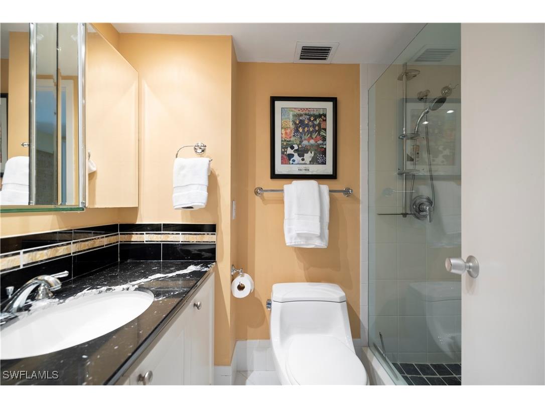 1977 Gulf Shore Boulevard N #401 Naples FL 34102 225077815 image16