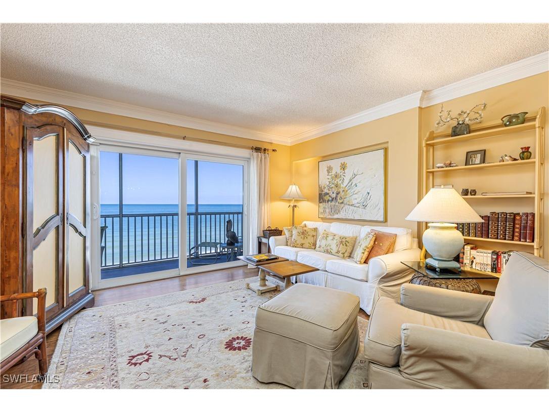 1977 Gulf Shore Boulevard N #401 Naples FL 34102 225077815 image6