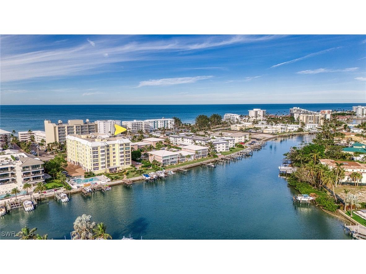 1977 Gulf Shore Boulevard N #302 Naples FL 34102 225072959 image45