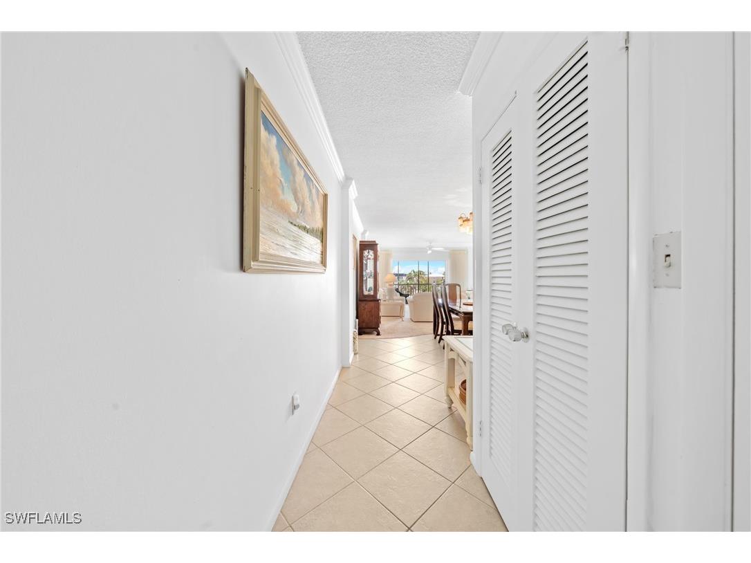 1977 Gulf Shore Boulevard N #302 Naples FL 34102 225072959 image7