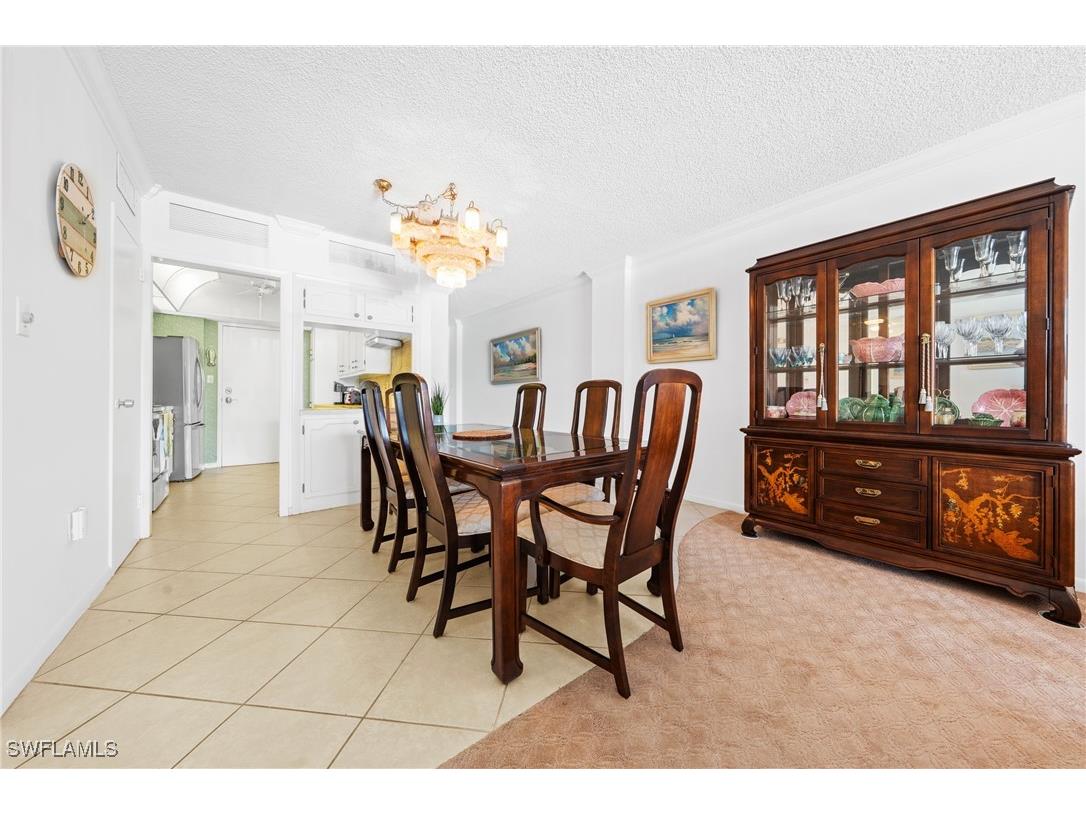 1977 Gulf Shore Boulevard N #302 Naples FL 34102 225072959 image9