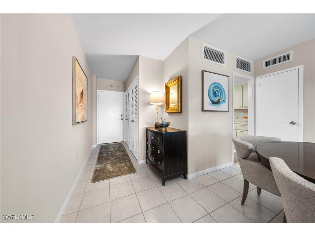 1977 Gulf Shore Boulevard N #306 Naples FL 34102 225078190 image14