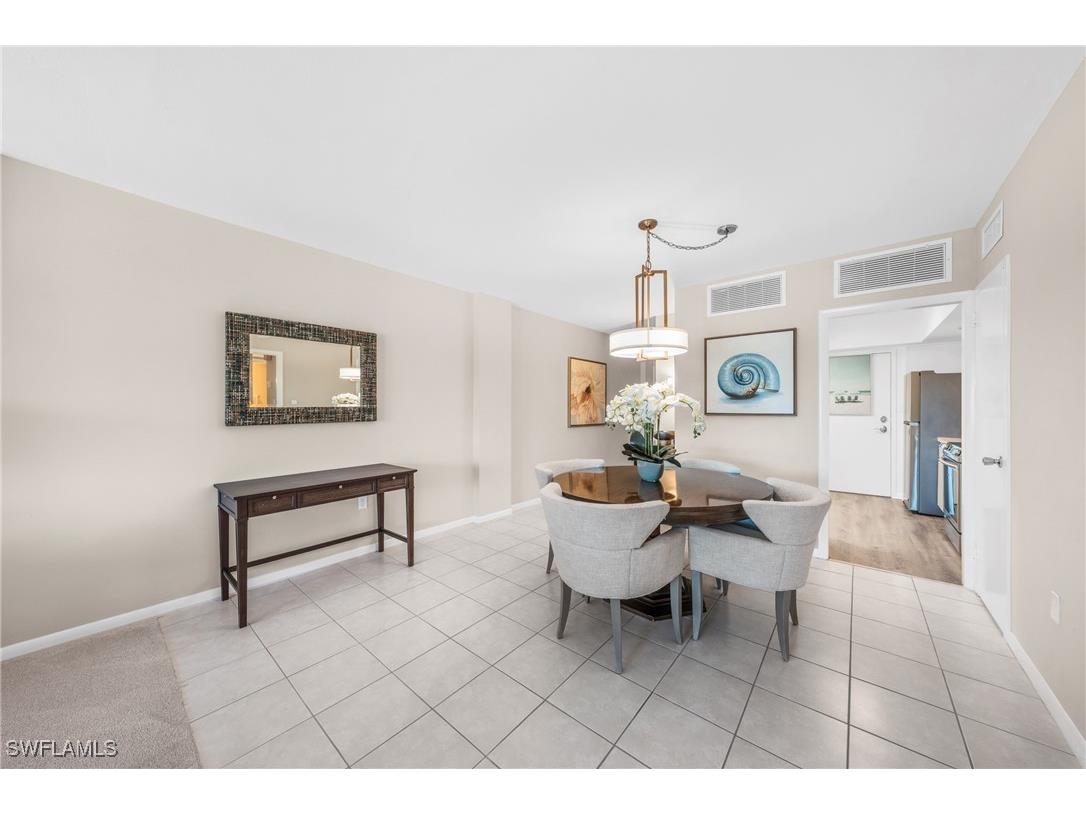 1977 Gulf Shore Boulevard N #306 Naples FL 34102 225078190 image15