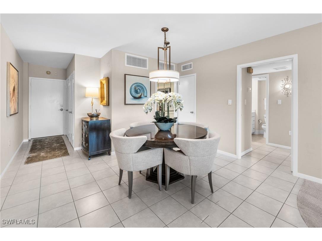 1977 Gulf Shore Boulevard N #306 Naples FL 34102 225078190 image16
