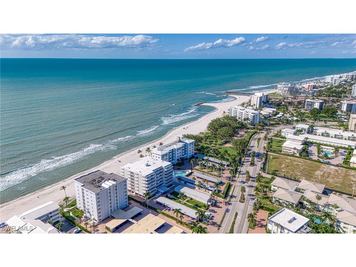 1977 Gulf Shore Boulevard N #306 Naples FL 34102 225078190 image2
