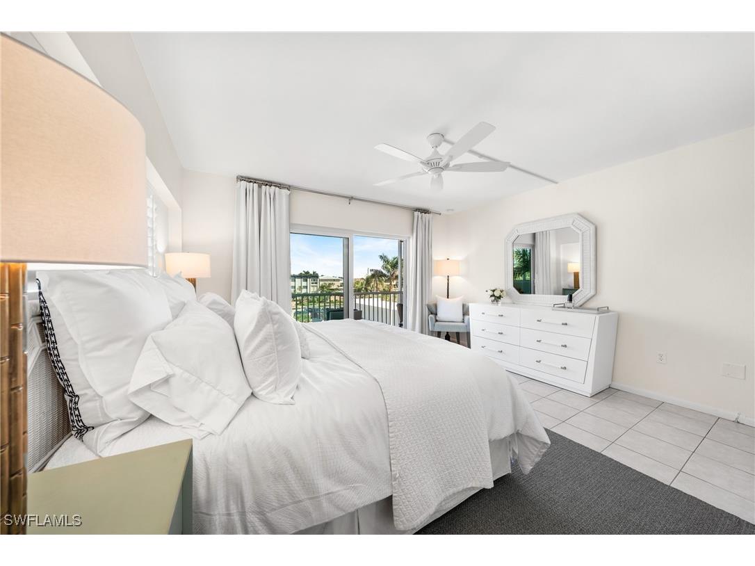 1977 Gulf Shore Boulevard N #306 Naples FL 34102 225078190 image24