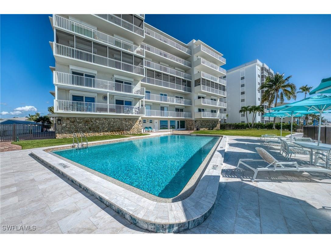 1977 Gulf Shore Boulevard N #306 Naples FL 34102 225078190 image44