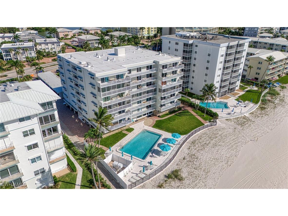 1977 Gulf Shore Boulevard N #306 Naples FL 34102 225078190 image47