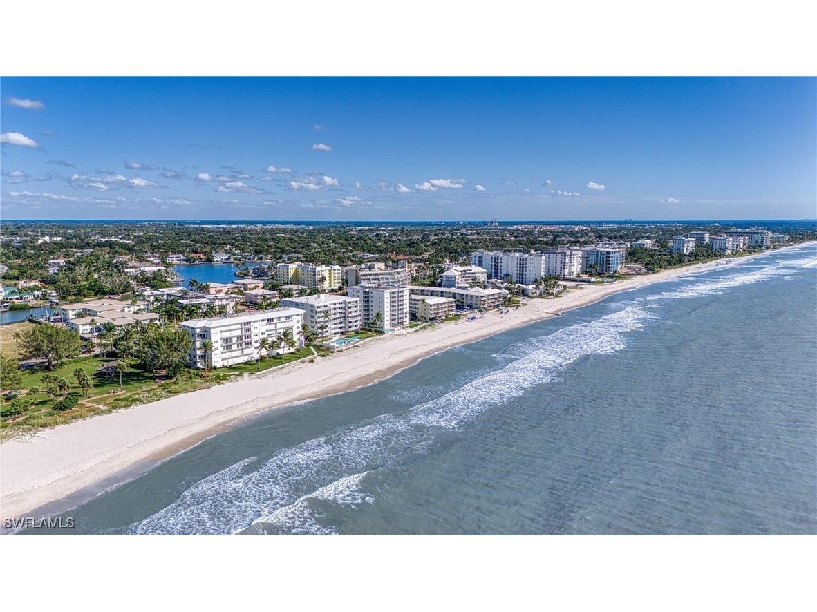 1977 Gulf Shore Boulevard N #306 Naples FL 34102 225078190 image48