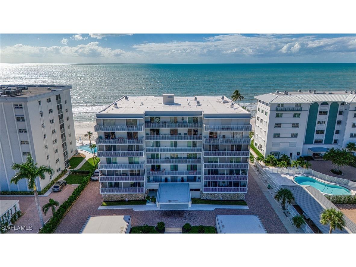 1977 Gulf Shore Boulevard N #306 Naples FL 34102 225078190 image49