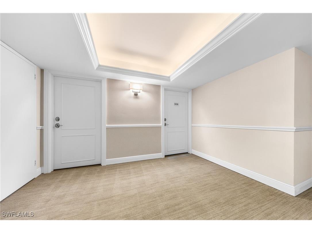 1977 Gulf Shore Boulevard N #306 Naples FL 34102 225078190 image6