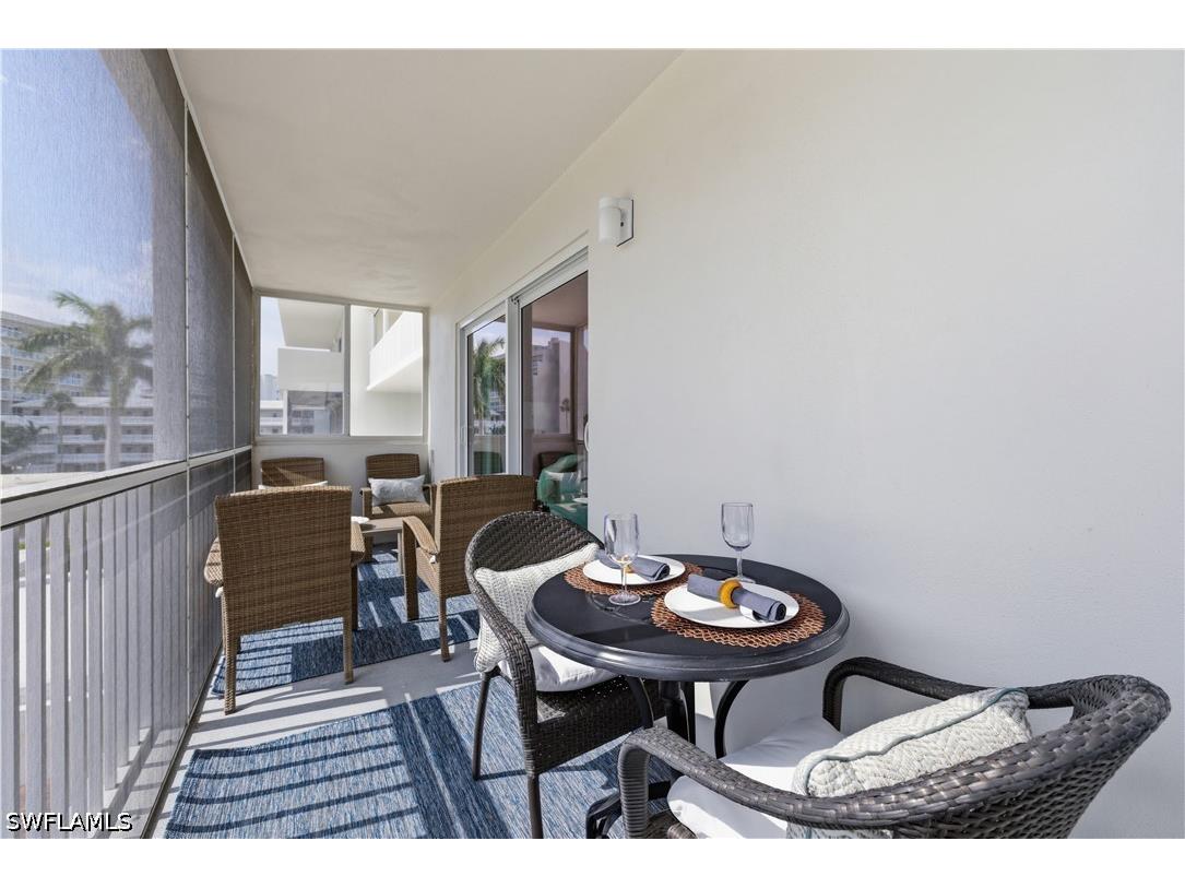 1977 Gulf Shore Boulevard N #306 Naples FL 34102 226019648 image16