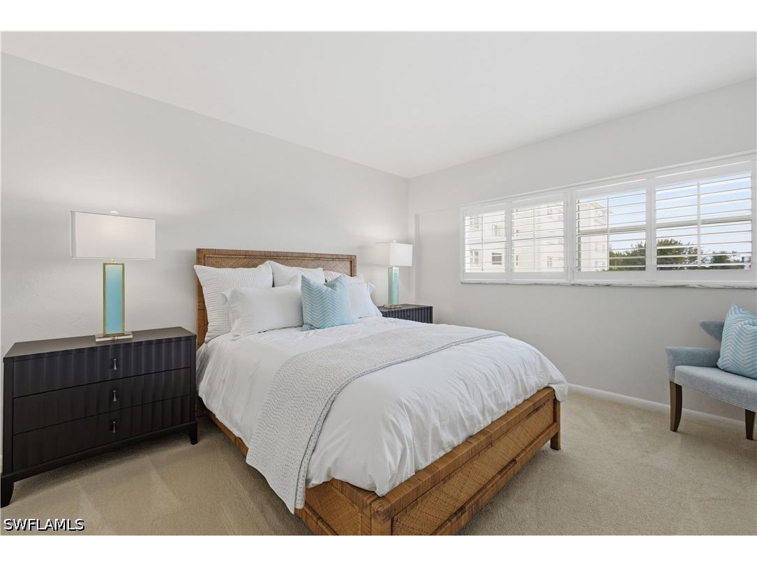1977 Gulf Shore Boulevard N #306 Naples FL 34102 226019648 image17