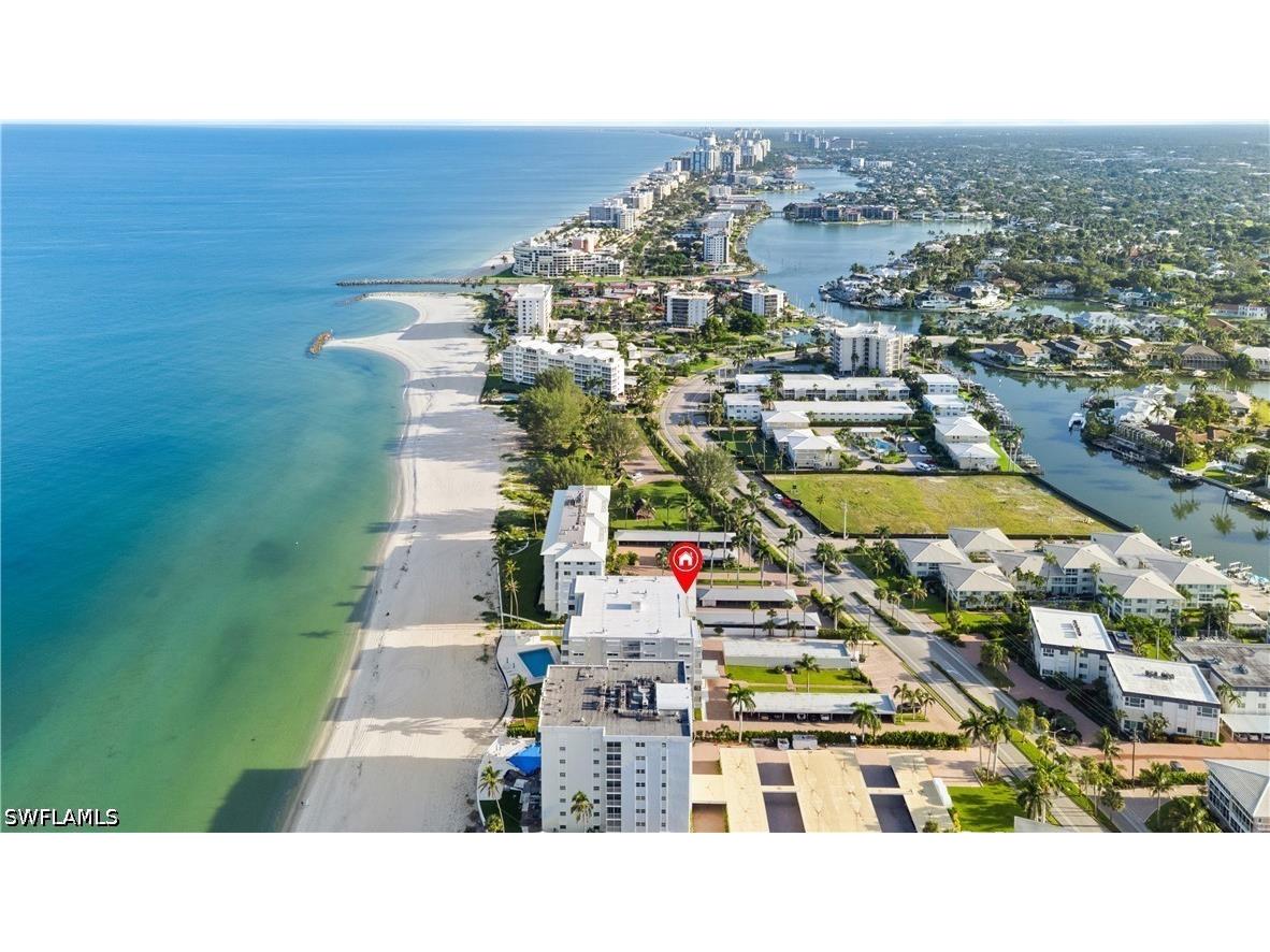 1977 Gulf Shore Boulevard N #306 Naples FL 34102 226019648 image32