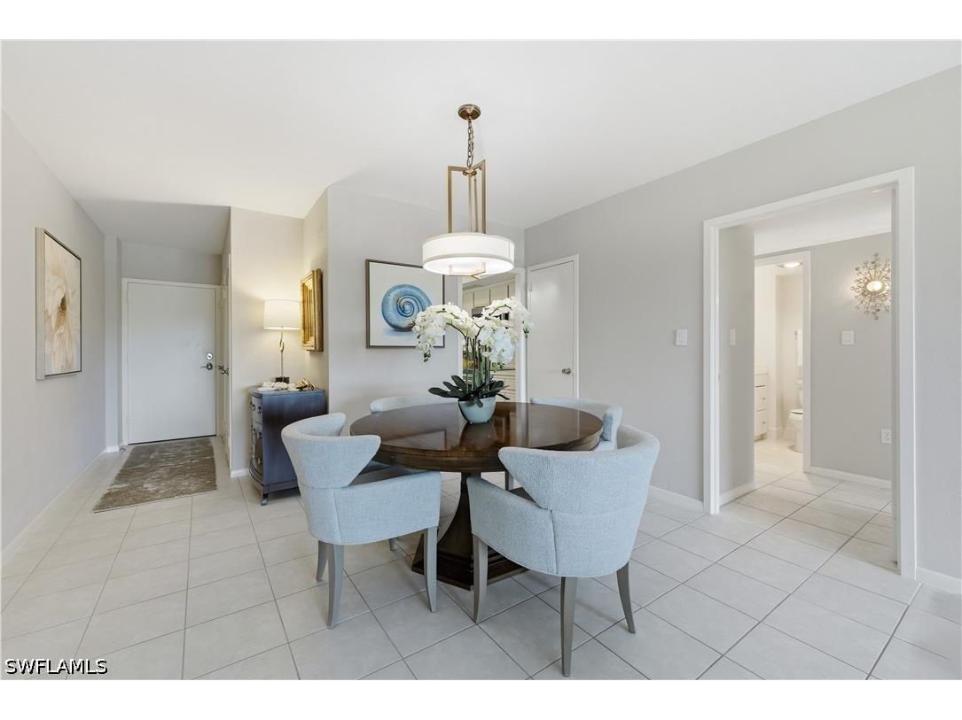 1977 Gulf Shore Boulevard N #306 Naples FL 34102 226019648 image4