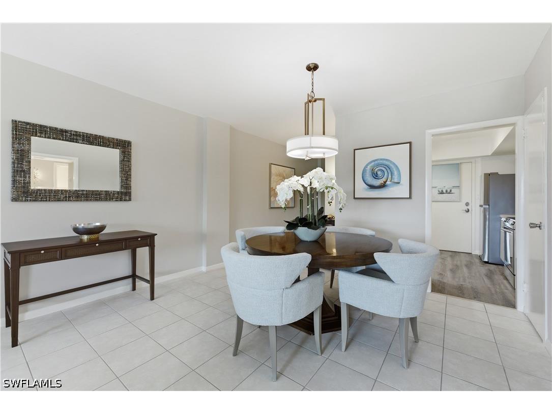 1977 Gulf Shore Boulevard N #306 Naples FL 34102 226019648 image5