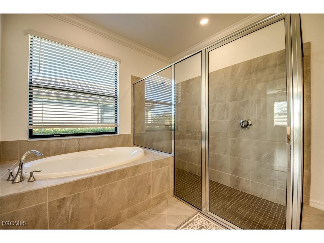 19777 The Place Boulevard Estero FL 33928 2025000774 image22